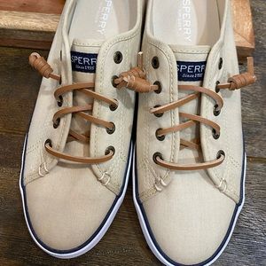Sperry Shoes size 9